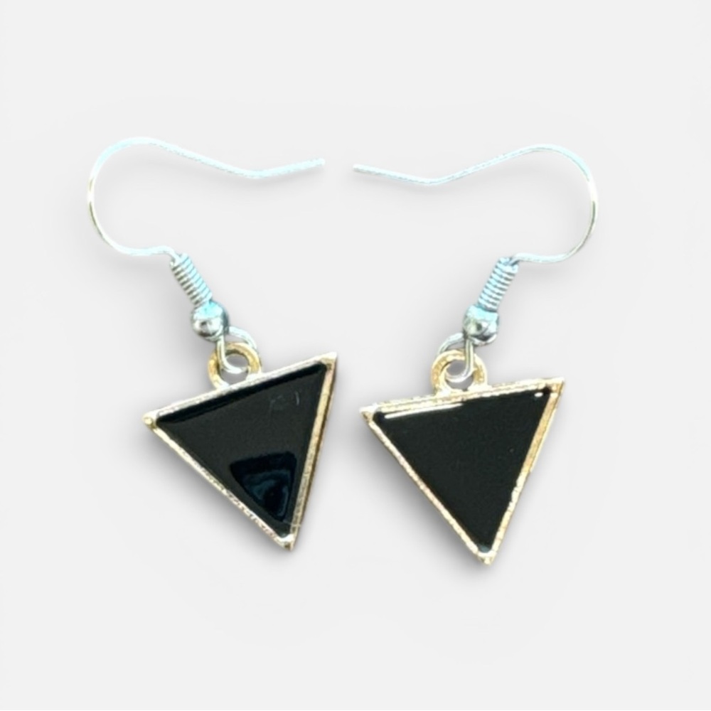 Chic Black and Gold Colored Triangle Earrings